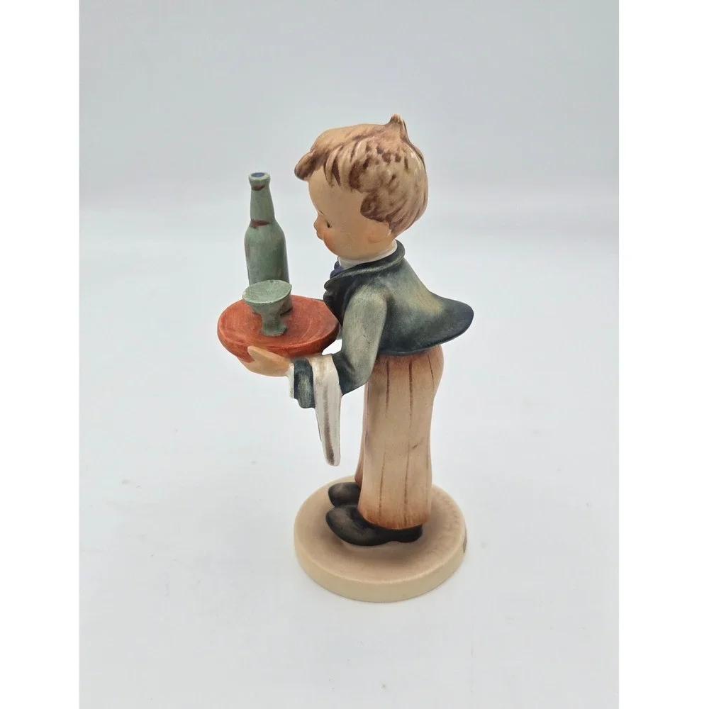 Vintage Goebel Hummel Figurine‎ Waiter 